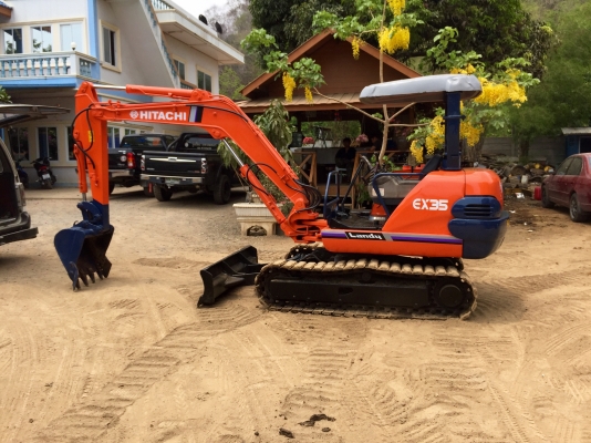 HITACHI EX-35 ขนาดPC-35 <คอลโทนสั้นปั๊มนิ้ว มีลายแย๊ก>รถเก่านอกแท้มีเอกสาร☎️ติดต่อ 085-5632278 HITACHI EX-35 ขนาดPC-35 <คอลโทนสั้นปั๊มนิ้ว มีลายแย๊ก>รถเก่านอกแท้มีเอกสาร☎️ติดต่อ 085-5632278