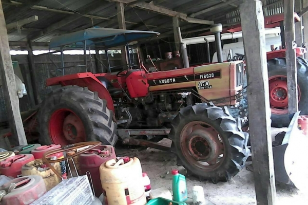 ขายด่วน คูโบต้า M8030  เอกสารอินวอย