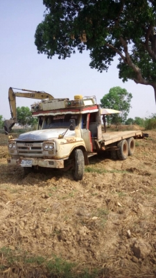 ขายสิบล้อแทนเลอร์สองเพลาเกียร์กลาง