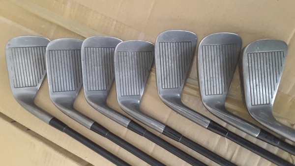 ชุดกอล์ฟ yamaha