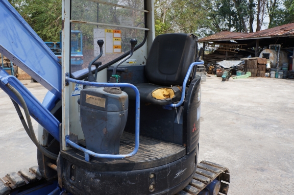 ขายรถขุด MITSUBISHI MM20SR