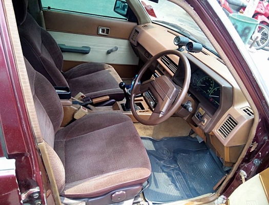 ขายได้ขาย Toyota Corona หน้าแหลม ขายได้ขาย Toyota Corona หน้าแหลม