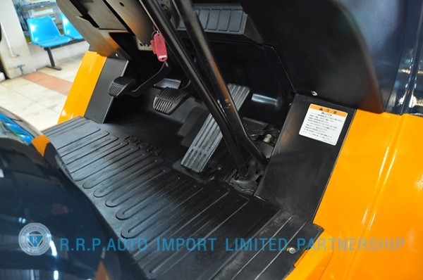 ขายรถโฟล์คลิฟท์มือสอง TOYOTA รุ่น7FD40-116177 ราคา 645,000 บาท นำเข้าจากประเทศญี่ปุ่น 100\% ไม่เคยใช้งานในไทย