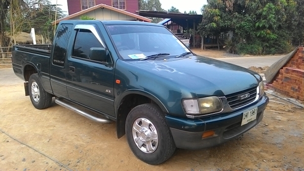 ขาย izuzu ดากอนอาย เครื่องดี คัชชีสวยทั้งลำ ราคาถูก ติดต่อ 0850245634 ขาย izuzu ดากอนอาย เครื่องดี คัชชีสวยทั้งลำ ราคาถูก ติดต่อ 0850245634