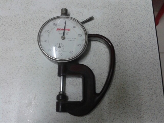 เครื่องวัดความหนา.ใช้งานปกติ 
ระยะว้ด1 ซม.