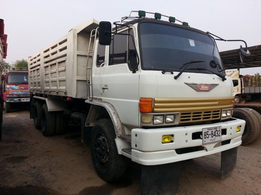 ขายดั้ม2เพลา เครื่อง195แรง รถสวย สโลยก เอกสารพร้อมโอน สนใจโทร 090-8588220คุณนะ 093-3258446คุณบิว หรือเข้าดูสินค้าอื่นๆได้ที่ www.truck.in.th/498 หรือเพจFacebook ณรงค์ ซื้อขายรถมือสอง (เว็บไซต์ส่วนตัว) หรือFacebook คุณนะ รถบรรทุก