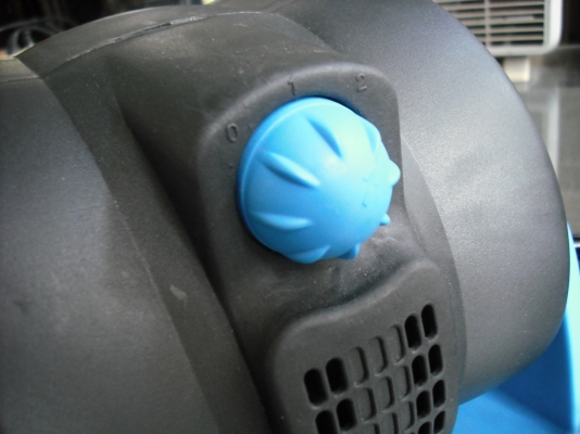 Huxin พัดลมติดรถยนต์ 12V. รุ่น HX-T301