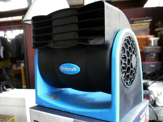 Huxin พัดลมติดรถยนต์ 12V. รุ่น HX-T301