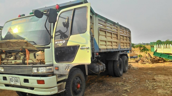 Hino FM3M+ลูก2คาน(ดัมพ์แม่-ลูก)0891446662 ธนากร Hino FM3M+ลูก2คาน(ดัมพ์แม่-ลูก)0891446662 ธนากร