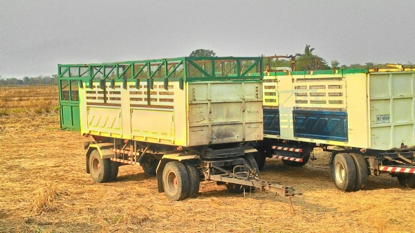 Hino FM3M+ลูก2คาน(ดัมพ์แม่-ลูก)0891446662 ธนากร Hino FM3M+ลูก2คาน(ดัมพ์แม่-ลูก)0891446662 ธนากร