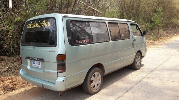 รถตู้ ส่งนักเรียนพร้อมใช้งาน ราคา 79000