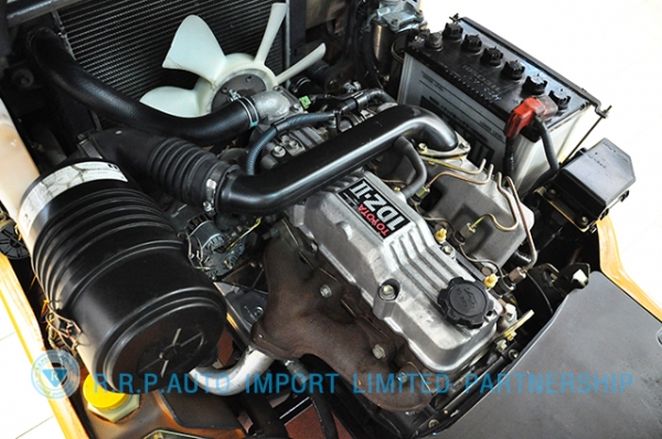 ขายรถโฟล์คลิฟท์มือสอง TOYOTA รุ่น 7FD18-10981 ราคา 295,000 บาท นำเข้าจากประเทศญี่ปุ่น 100\% ไม่เคยใช้งานในไทย