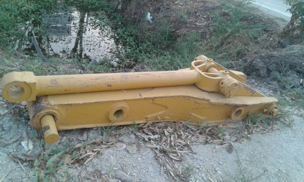 ขายตัวต่อปลายอาร์มสำหรับรถขุด ขนาด 200 ราคา 29,000 บาท
