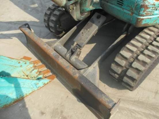 ขายรถขุด ยี่ห้อ : KOMATSU รุ่น : PC30MR-1  มีหัวเก๋ง-หัวคีบ "รถเก่านอกแท้ มีเอกสารใบอินวอย รถไม่เคยผ่านการใช้งานในไทย สนใจติดต่อ: 099-907-9273กิ๊ฟ