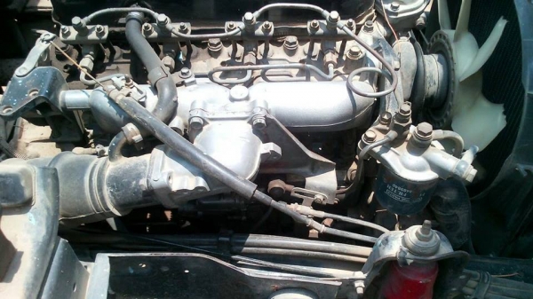 ขาย6ล้ออีซูซุ110 ถังน้ำ6พันลิตร แชชซีสวยเครื่อง4BE1 สภาพพร้อมใช้งาน เอกสารเล่มทะเบียนครบ ขาย6ล้ออีซูซุ110 ถังน้ำ6พันลิตร แชชซีสวยเครื่อง4BE1 สภาพพร้อมใช้งาน เอกสารเล่มทะเบียนครบ