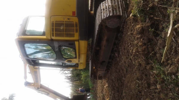 ขายรถแม็คโค komatsu pc128us-8