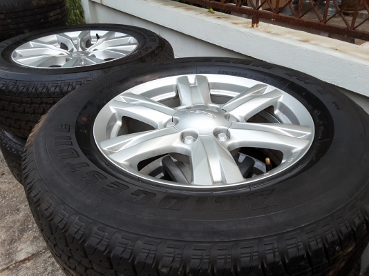 ล้อ mu-x ขอบ 17 พร้อมยาง 255 65 17 ปี 15 ชุดล่ะ 17,500