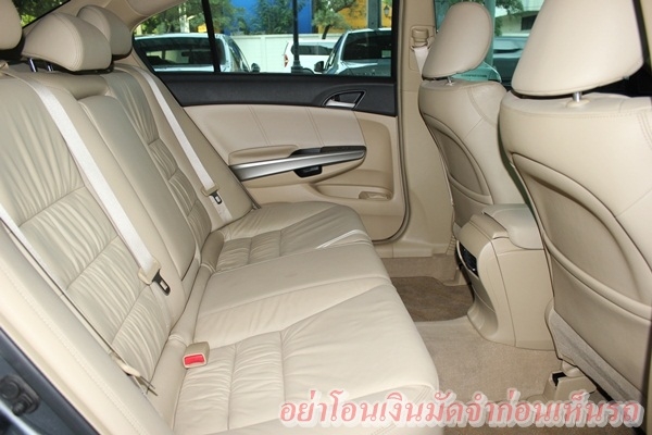 มือเดียว วิ่ง 9x,xxxกม. ยางใหม่ 4เส้น ไม่เคยติดแก๊ส สวยเดิมทั้งคัน มือเดียว วิ่ง 9x,xxxกม. ยางใหม่ 4เส้น ไม่เคยติดแก๊ส สวยเดิมทั้งคัน