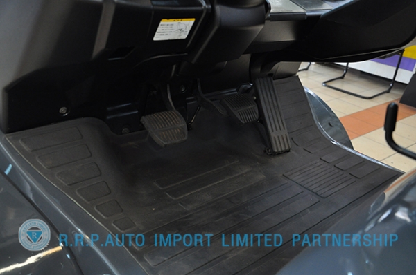 ขายรถโฟล์คลิฟท์มือสอง TOYOTA รุ่น 8FD30-30979 ราคา 590,000 บาท นำเข้าจากประเทศญี่ปุ่น 100\% ไม่เคยใช้งานในไทย