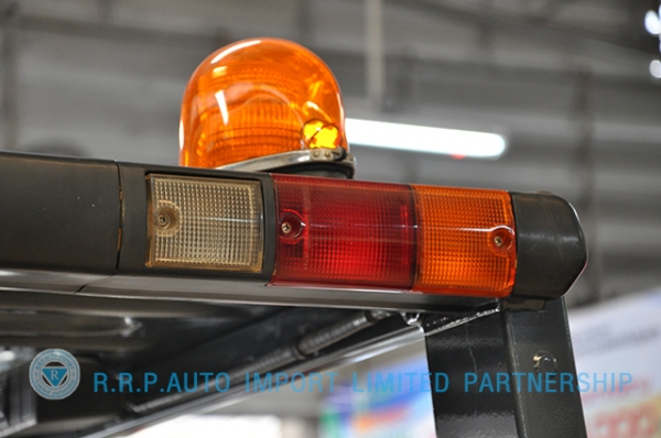 ขายรถโฟล์คลิฟท์มือสอง TOYOTA รุ่น 8FD30-30979 ราคา 590,000 บาท นำเข้าจากประเทศญี่ปุ่น 100\% ไม่เคยใช้งานในไทย