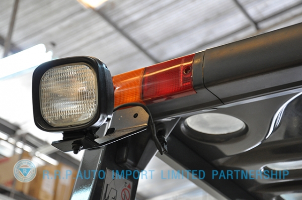 ขายรถโฟล์คลิฟท์มือสอง TOYOTA รุ่น 8FD30-30979 ราคา 590,000 บาท นำเข้าจากประเทศญี่ปุ่น 100\% ไม่เคยใช้งานในไทย