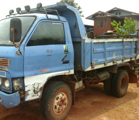 หกล้อ อีซูชุ KS 110 ดั้ม 3คิว พ.เวอร์ ช่วงล่างใหญ่ F หน้า-หลัง F สภาพดีใช้วิ่งงานประจำ  เล่มทะเบียนภาษีไม่ขาด พร้อมโอน