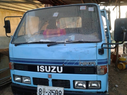 ขาย6ล้ออีซูซุ NKR110 ปี36กระบะยาว4.30กว้าง1.90 แชชซีสวย เอกสารทะเบียนครบ ช่วงล่างดีเกียร์สั้นแท้