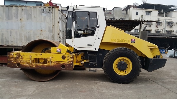 รถบดสั่นสะเทือน 19 ตัน Bomag BW219 DH-3 สภาพดี นำเข้าจากยุโรป พร้อมใช้งาน