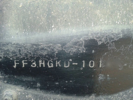 รถฮีโน่  6  ล้อดั้ม FF3H  195 แรงม้า. ปี 37.   สนใจติดต่อ  081 - 6079515