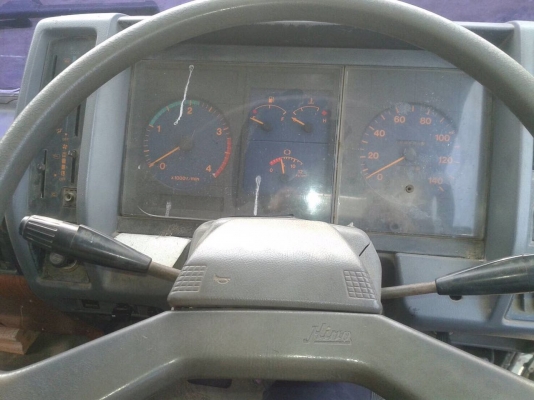 รถฮีโน่  6  ล้อดั้ม FF3H  195 แรงม้า. ปี 37.   สนใจติดต่อ  081 - 6079515