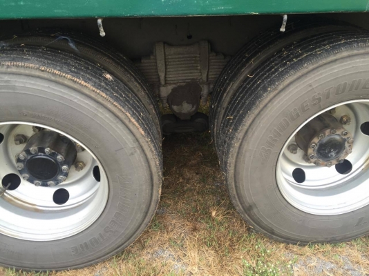 ขายรถสิบล้ออีซูสุ240แรง ปี58 วิ่ง120000กิโล รถล่องเพลาเดียว กะบะยาว6เมตร ยางเต็ม10 เส้น เอกสารเล่มทะเบียน พร้อมโอน ขายรถสิบล้ออีซูสุ240แรง ปี58 วิ่ง120000กิโล รถล่องเพลาเดียว กะบะยาว6เมตร ยางเต็ม10 เส้น เอกสารเล่มทะเบียน พร้อมโอน