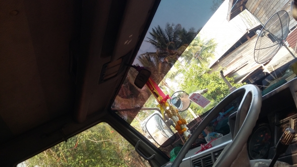 ลดราคาแล้วครับเหลือ360,000ขายรถหกล้อฮีโน่( รถบ้านๆครับ)0872425814