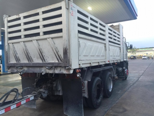 ขาย ฮีโน. 360 แก๊ดโรงงาน ปี 2011 วิ่ง หกแสน โล. มีระบบลากพ๋วง มีสองคัน. รถอยู่ ภาคไต้ ขาย ฮีโน. 360 แก๊ดโรงงาน ปี 2011 วิ่ง หกแสน โล. มีระบบลากพ๋วง มีสองคัน. รถอยู่ ภาคไต้