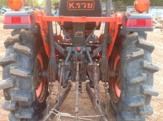 แทรกเตอร์คูโบต้า 3408 โฟวิลสภาพดีมากเดิมๆทั้งคันพร้อมใช้งาน แถมโรตารี่ให้ด้วย แทรกเตอร์คูโบต้า 3408 โฟวิลสภาพดีมากเดิมๆทั้งคันพร้อมใช้งาน แถมโรตารี่ให้ด้วย
