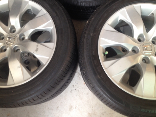 ขายล้อแม็กเดิม Honda Accord 17 พร้อมยางสวยมากๆ