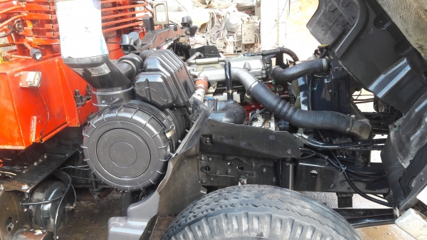 Hino Mega เทรน Unic 3 ตัน 3 ชัก 4 ท่อน สภาพเดิม พร้อมใช้ ทะเบียนพร้อมโอน Hino Mega เทรน Unic 3 ตัน 3 ชัก 4 ท่อน สภาพเดิม พร้อมใช้ ทะเบียนพร้อมโอน