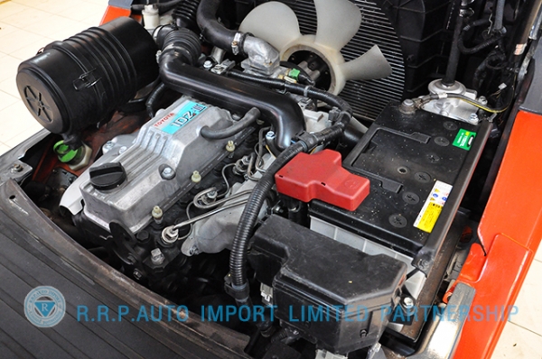 ขายรถโฟล์คลิฟท์มือสอง TOYOTA รุ่น 8FD25-31365 ราคา 485,000 บาท นำเข้าจากประเทศญี่ปุ่น 100\% ไม่เคยใช้งานในไทย