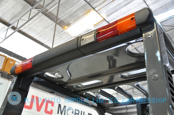 ขายรถโฟล์คลิฟท์มือสอง TOYOTA รุ่น 8FD25-31365 ราคา 485,000 บาท นำเข้าจากประเทศญี่ปุ่น 100\% ไม่เคยใช้งานในไทย