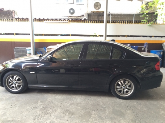 ขาย BMW 318 i ปี 2008 รถวิ่งไป 104,xxx กม. เครื่องดี ภายนอกสวย รถบ้านเจ้าของมือเดียว ซื้อป้ายแดงมา และขายเอง ภาษีเต็มเล่มพร้อมชุดโอน