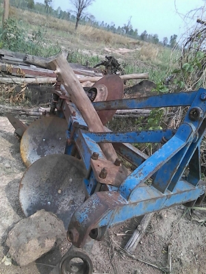 ผานสามโคลงสี่TTใบ26นิ้วขายตามสภาพ