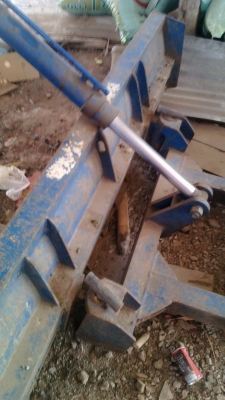 ผานดันหน้าก.เกษตรใส่6610สองเพลา