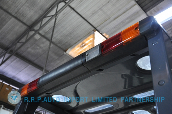 ขายรถโฟล์คลิฟท์มือสอง TOYOTA รุ่น 8FD25-12254 ราคา 520,000 บาท นำเข้าจากประเทศญี่ปุ่น 100\% ไม่เคยใช้งานในไทย