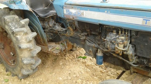 ขายรถไถ อิเซกิ 28 แรง. 1 เพลา. พร้อมอุปกรณ์ 2 ชิ้น ผานพรวน โรตารี่ รถสีไม่สวย แต่เครื่องเกียร์ดี ไม่หอน สนใตโทรสอบถามได้ครับ ขายรถไถ อิเซกิ 28 แรง. 1 เพลา. พร้อมอุปกรณ์ 2 ชิ้น ผานพรวน โรตารี่ รถสีไม่สวย แต่เครื่องเกียร์ดี ไม่หอน สนใตโทรสอบถามได้ครับ