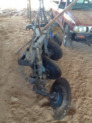 ขายผานบุกเบิก SBT  ผาน 3/26 โครง 4 ติดมากับฟร์อด 6610