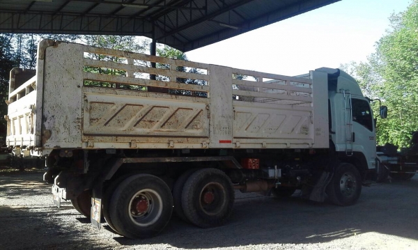 ขายรถบรรทุกสิบล้อดัมพ์ ISUZU เครื่อง 300 แรง ปี 54 กระบะดัมพ์สามมิตร รถสวยพร้อมใช้งาน ขายรถบรรทุกสิบล้อดัมพ์ ISUZU เครื่อง 300 แรง ปี 54 กระบะดัมพ์สามมิตร รถสวยพร้อมใช้งาน