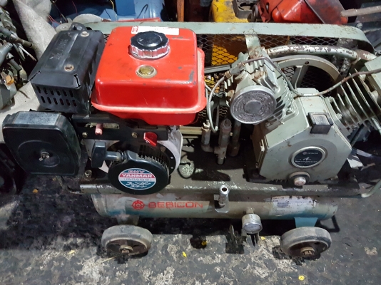 ปั้มลม iwata พร้อมเครื่อง yanmar เก่าญี่ปุ่น