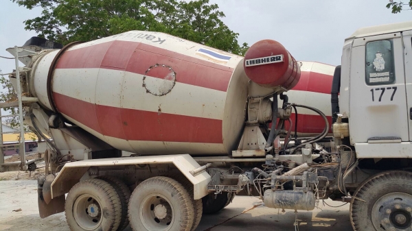 ขายรถ10ล้อพร้อมโม่7คิวสภาพดีพร้อมใช้งาน ขายรถ10ล้อพร้อมโม่7คิวสภาพดีพร้อมใช้งาน