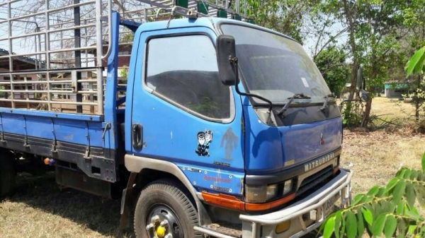 ขายรถบรรทุกหกล้อ Mitsubishi CANTER MMTFE657GTC URO1 รถปี 41 เครื่อง 4D33-120 แรง เดิมๆ ตามรุ่น เครื่องดี แชสซีสวย ยางเต็ม กะบะช่วงยาว 5 เมตร ขายรถบรรทุกหกล้อ Mitsubishi CANTER MMTFE657GTC URO1 รถปี 41 เครื่อง 4D33-120 แรง เดิมๆ ตามรุ่น เครื่องดี แชสซีสวย ยางเต็ม กะบะช่วงยาว 5 เมตร