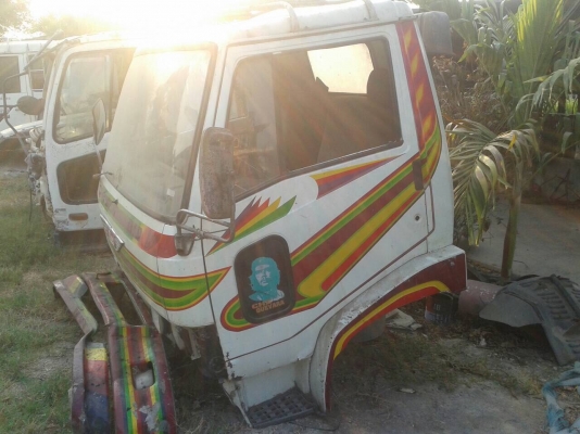 HINO  สวย เดิม ตามสภาพเลยครับ