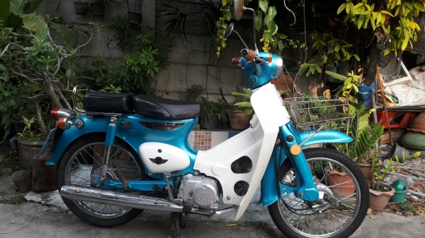 ขายรถมอไซค์รถปี53 มีทะเบียนโอนได้